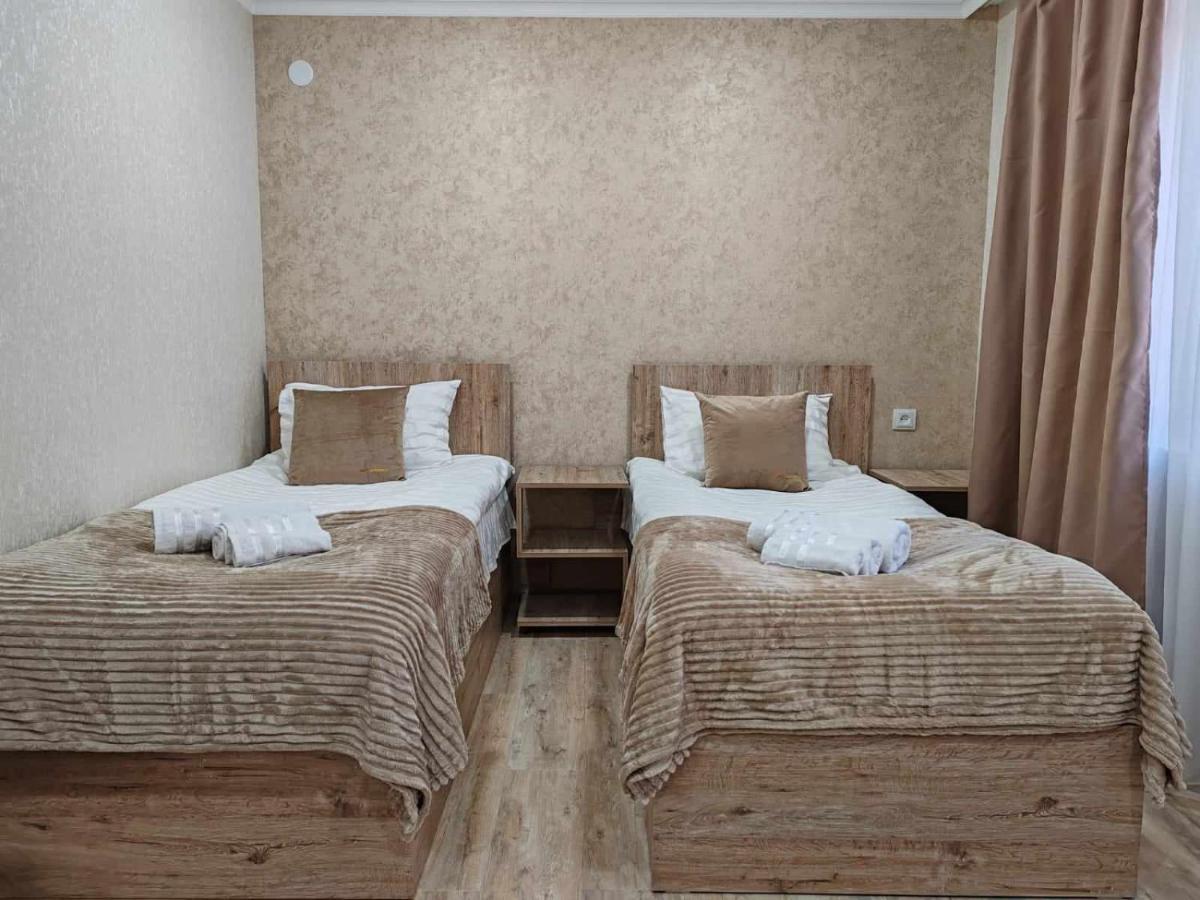Hotel Sun House Yeghegnadzor Exterior foto