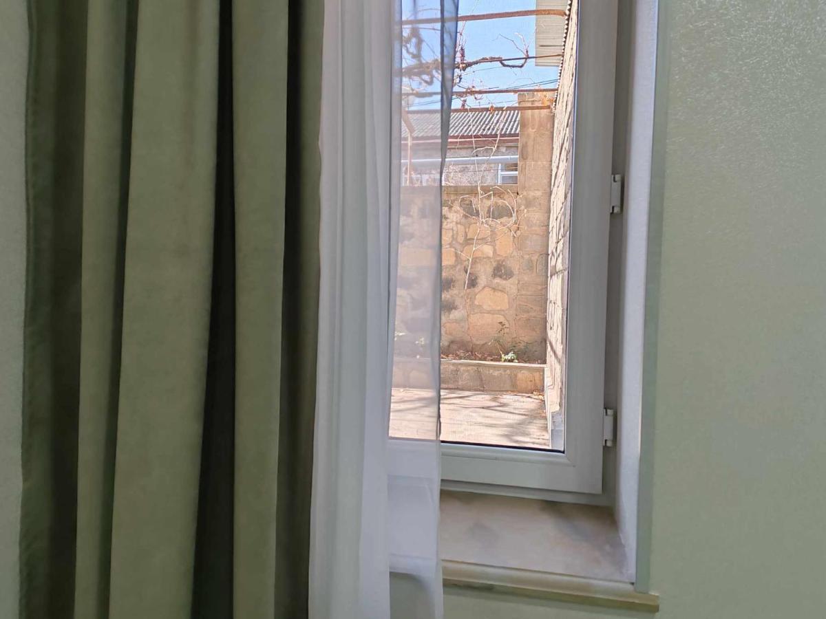 Hotel Sun House Yeghegnadzor Exterior foto