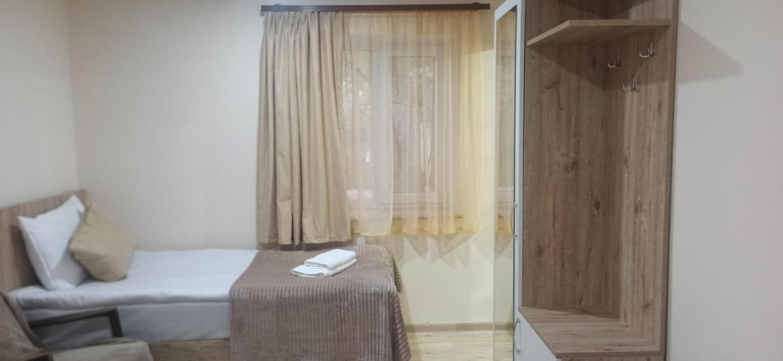 Hotel Sun House Yeghegnadzor Exterior foto